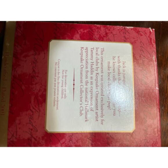 2001 Hallmark Keepsake Ornament Collector's Club ornament New in Box - Picture 3 of 4